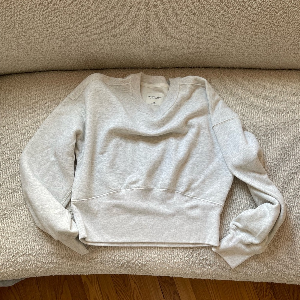 Abercrombie Women’s Corset Crew Sweatshirt, size M